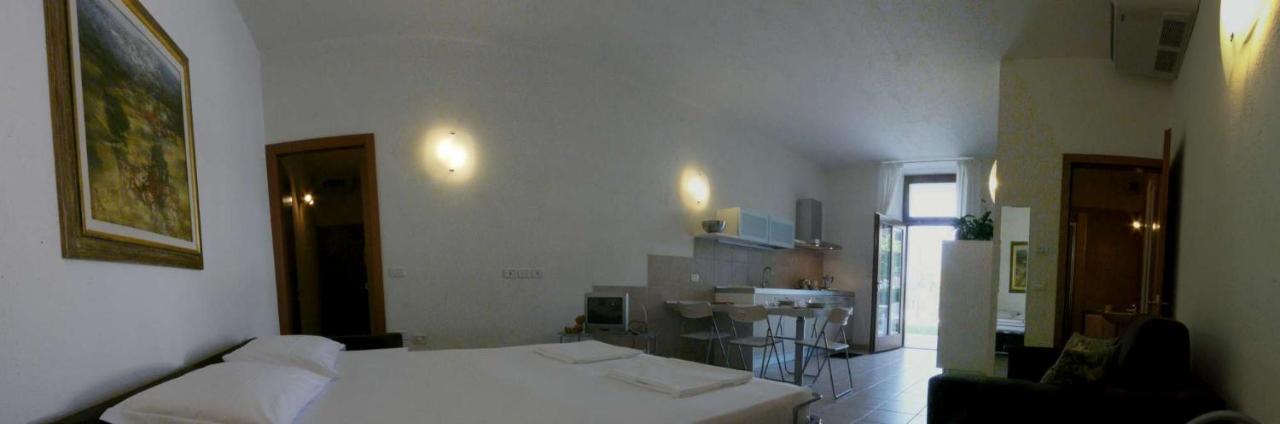 Appartamenti Gardastivo Arco Exteriér fotografie